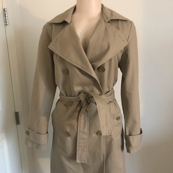 GAP Jackets & Blazers - Gap Trench Coat